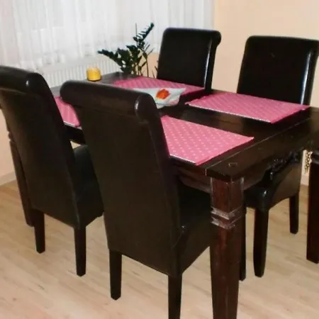 Apartament Mit Terrasse In Ruhiger Lage By Interhome *