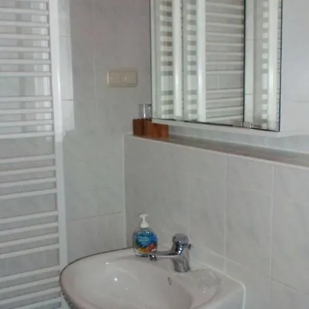 Διαμέρισμα Mit Terrasse In Ruhiger Lage By Interhome Δρέσδη