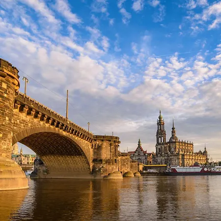 Apartment Mit Terrasse In Ruhiger Lage By Interhome Dresden
